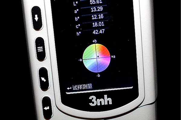 色差仪测色模型