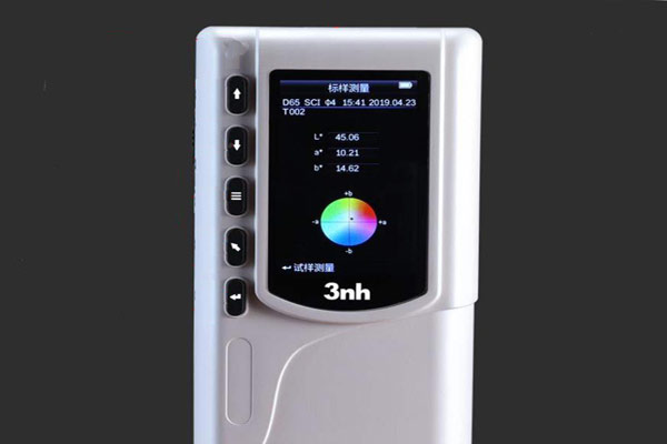 色差仪颜色空间